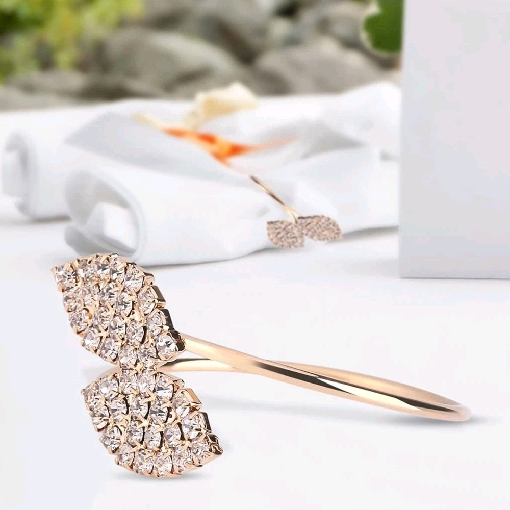 New Crystal Gold Leaf Napkin Holder Set of 10 - Picture 2 of 8